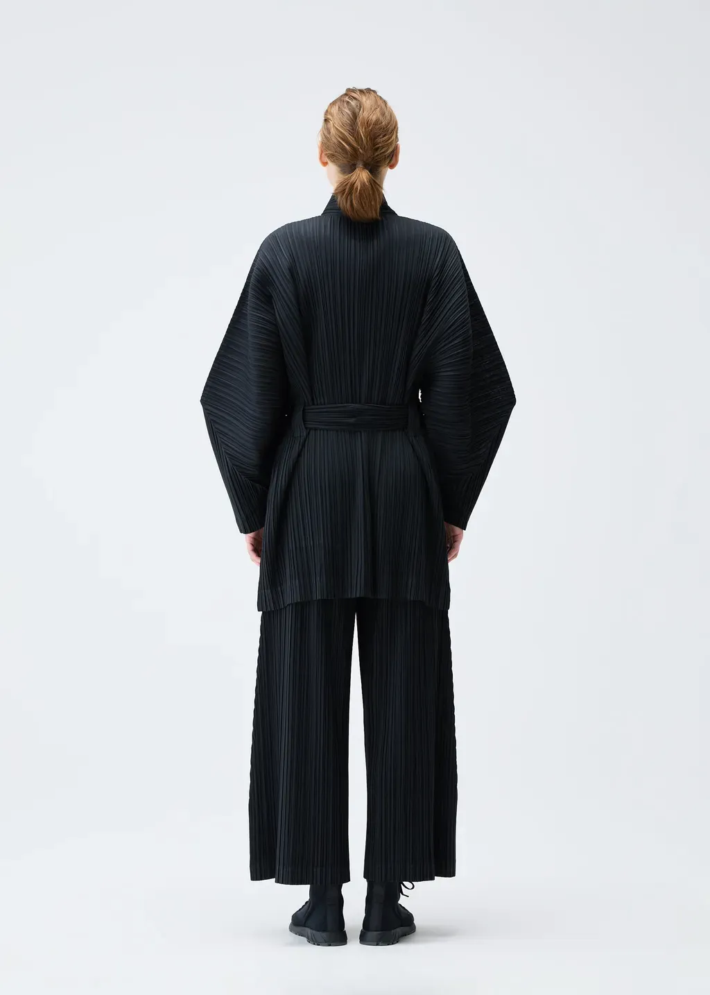 Wool Pleats