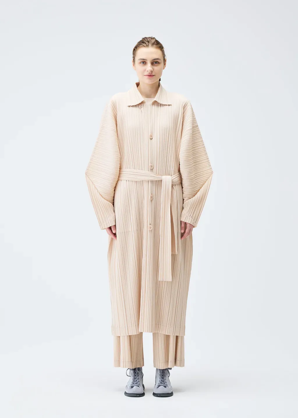 Wool Pleats