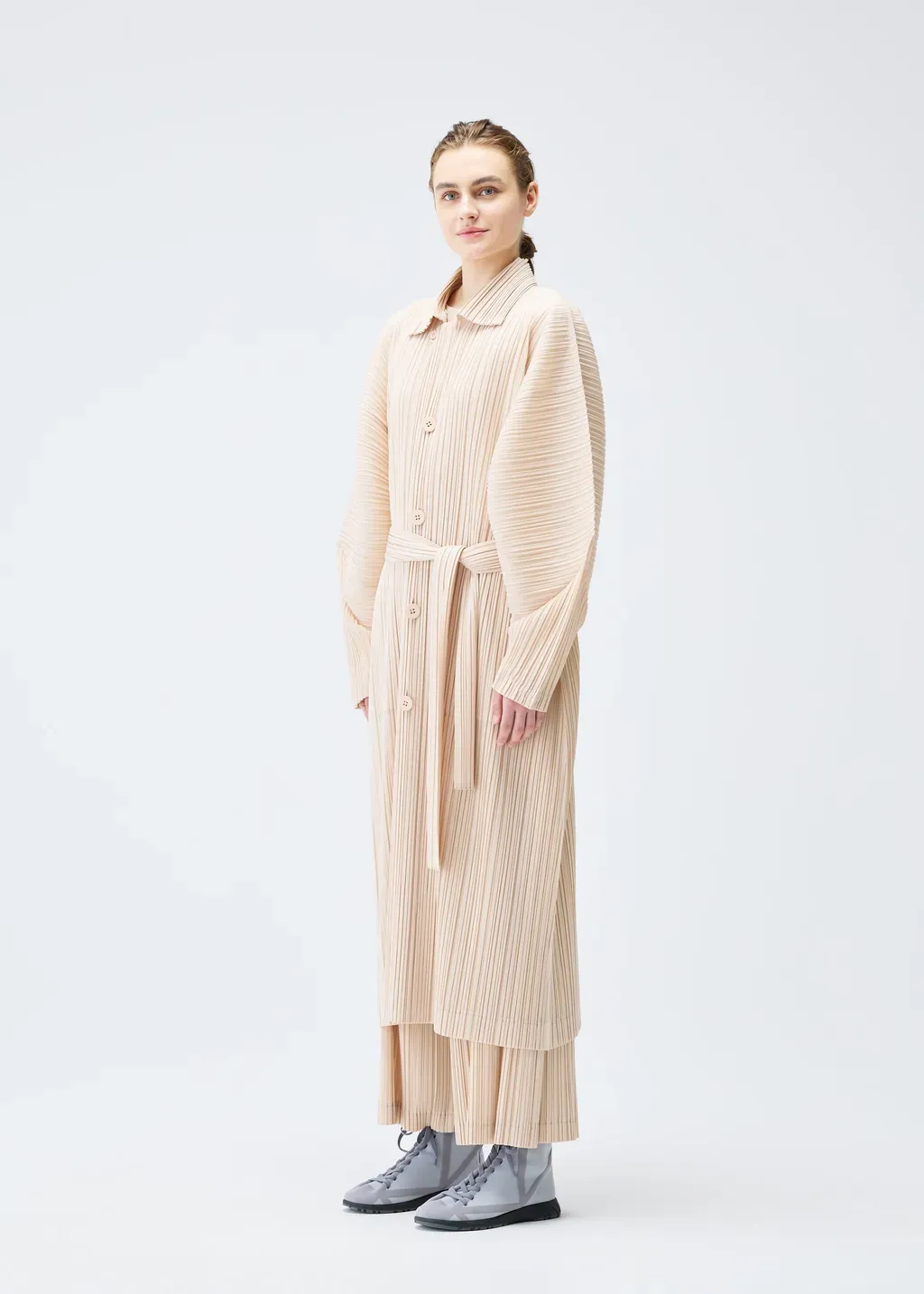 Wool Pleats