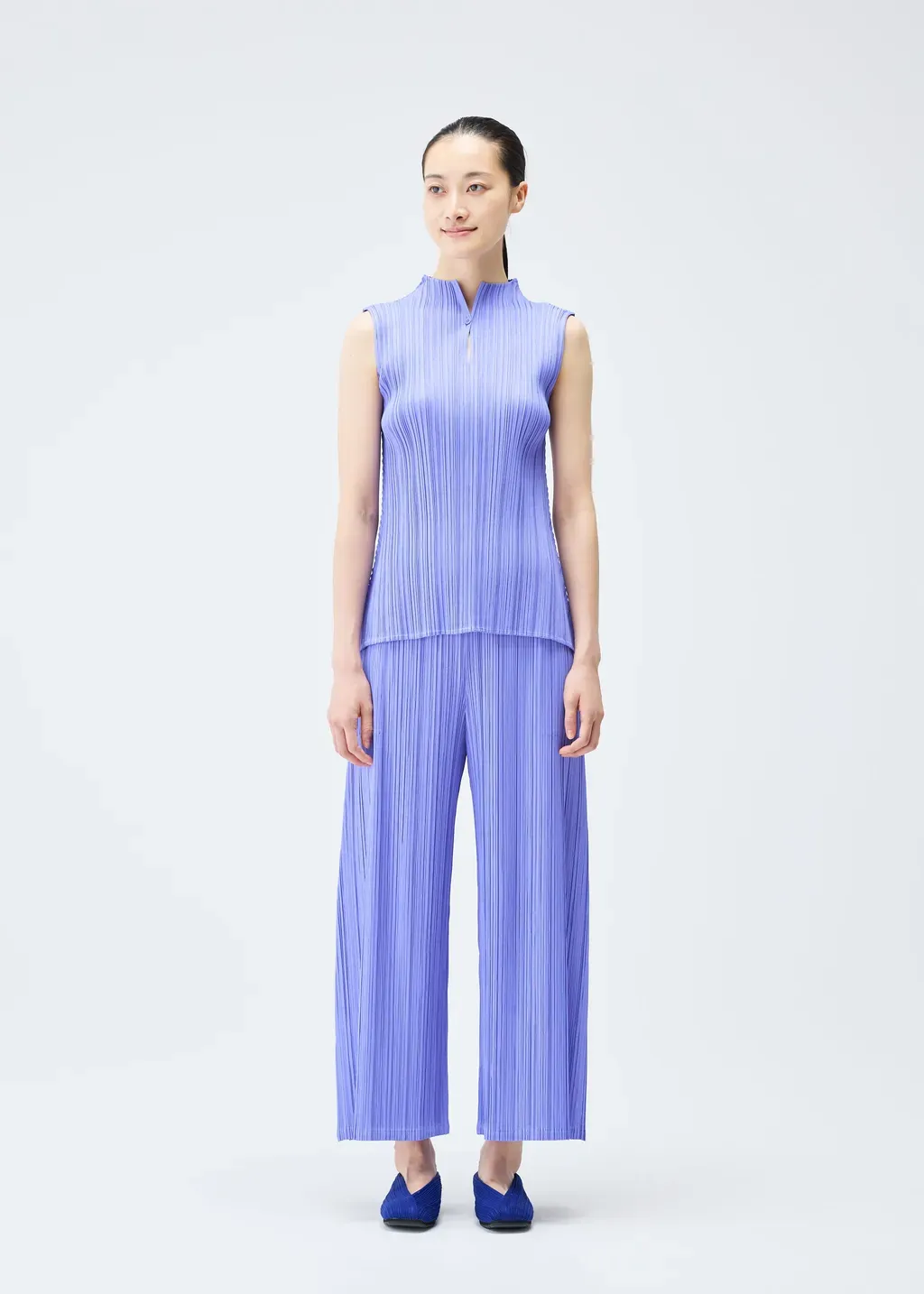 Mellow Pleats