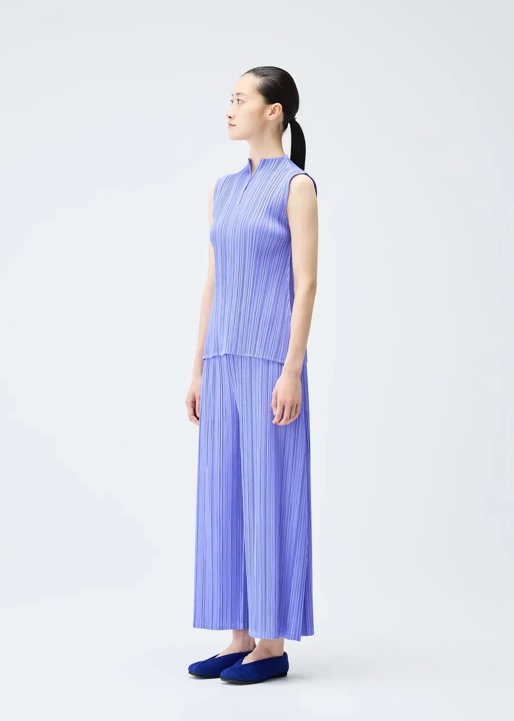 Mellow Pleats