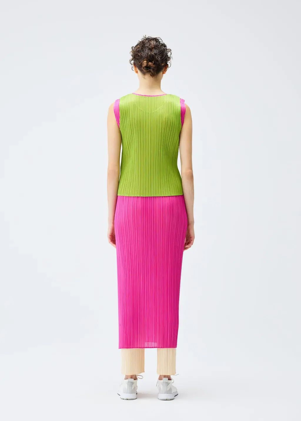 Lucid Pleats