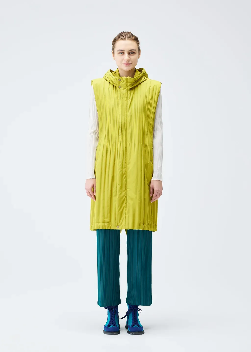 Padded Pleats Coat