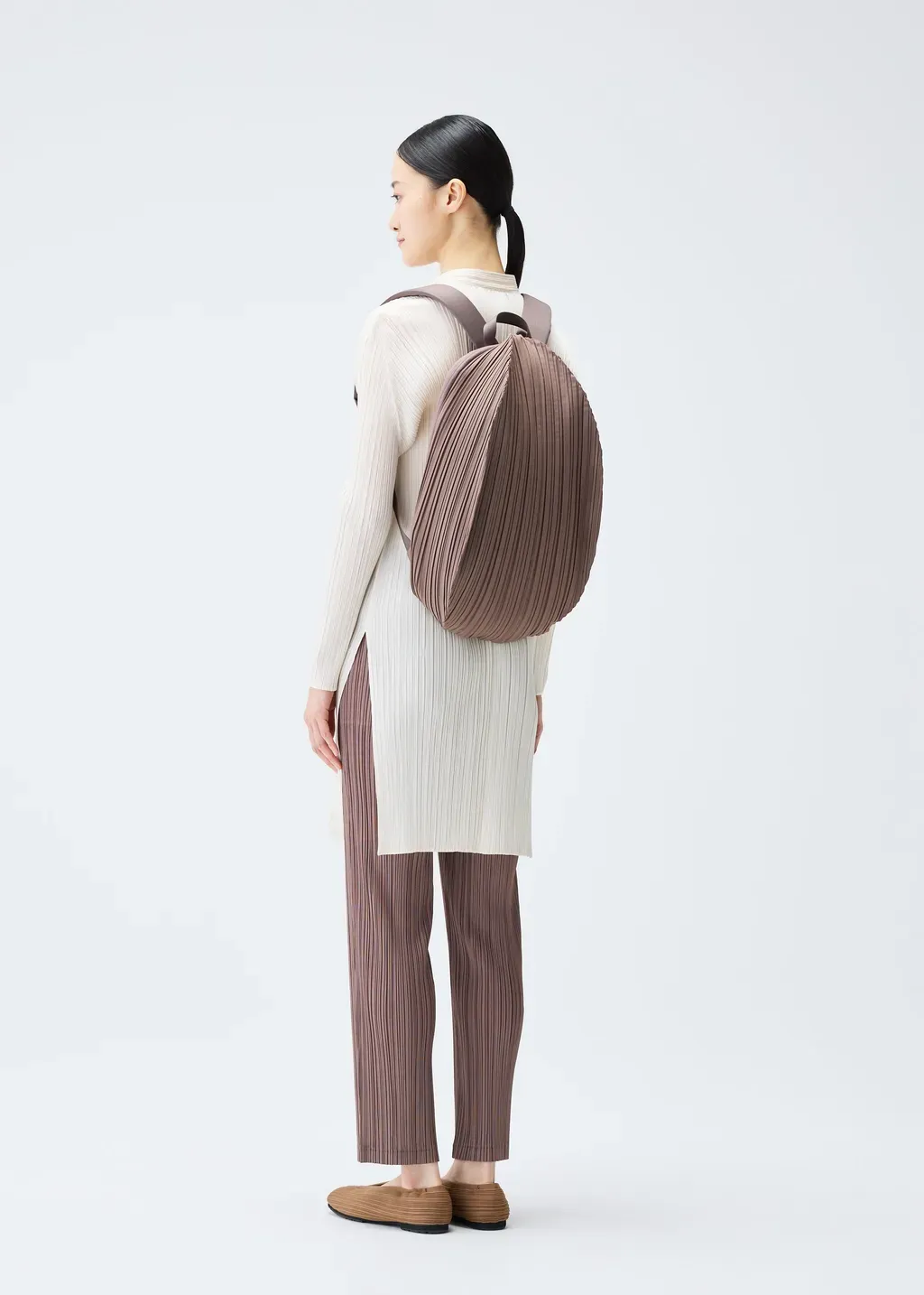Oval Pleats Backpack
