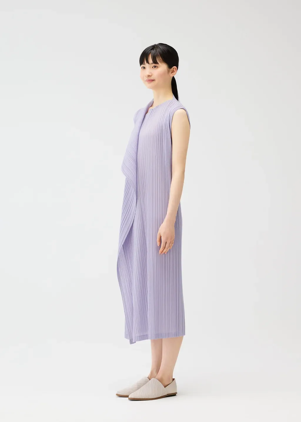 Ramie Pleats