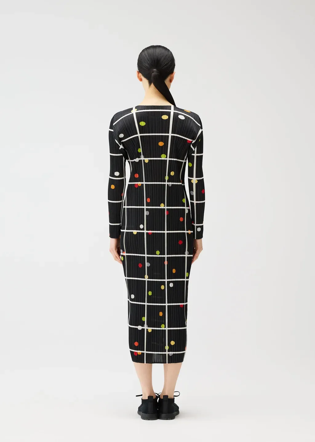 Crossing Dots