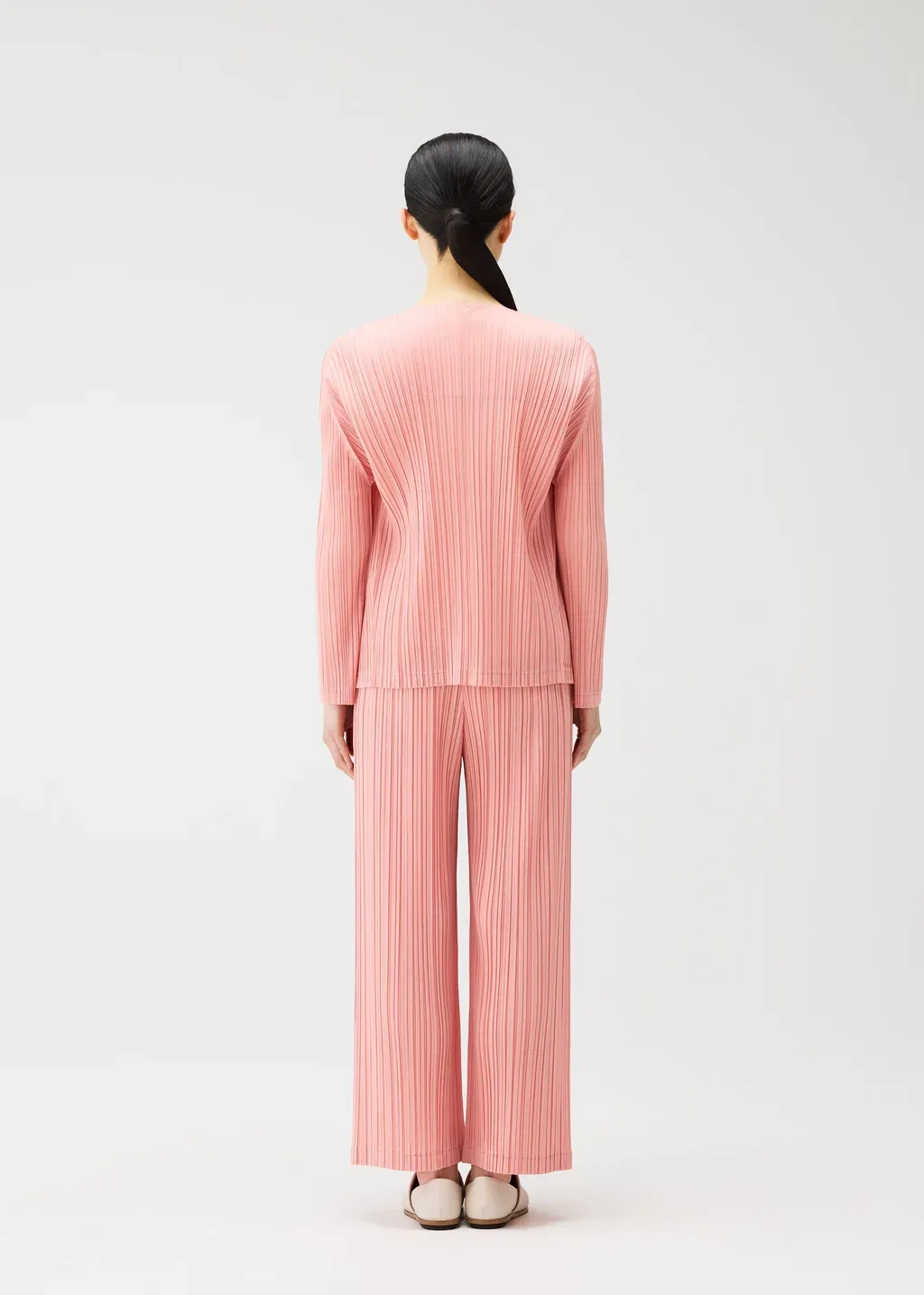 Ramie Pleats