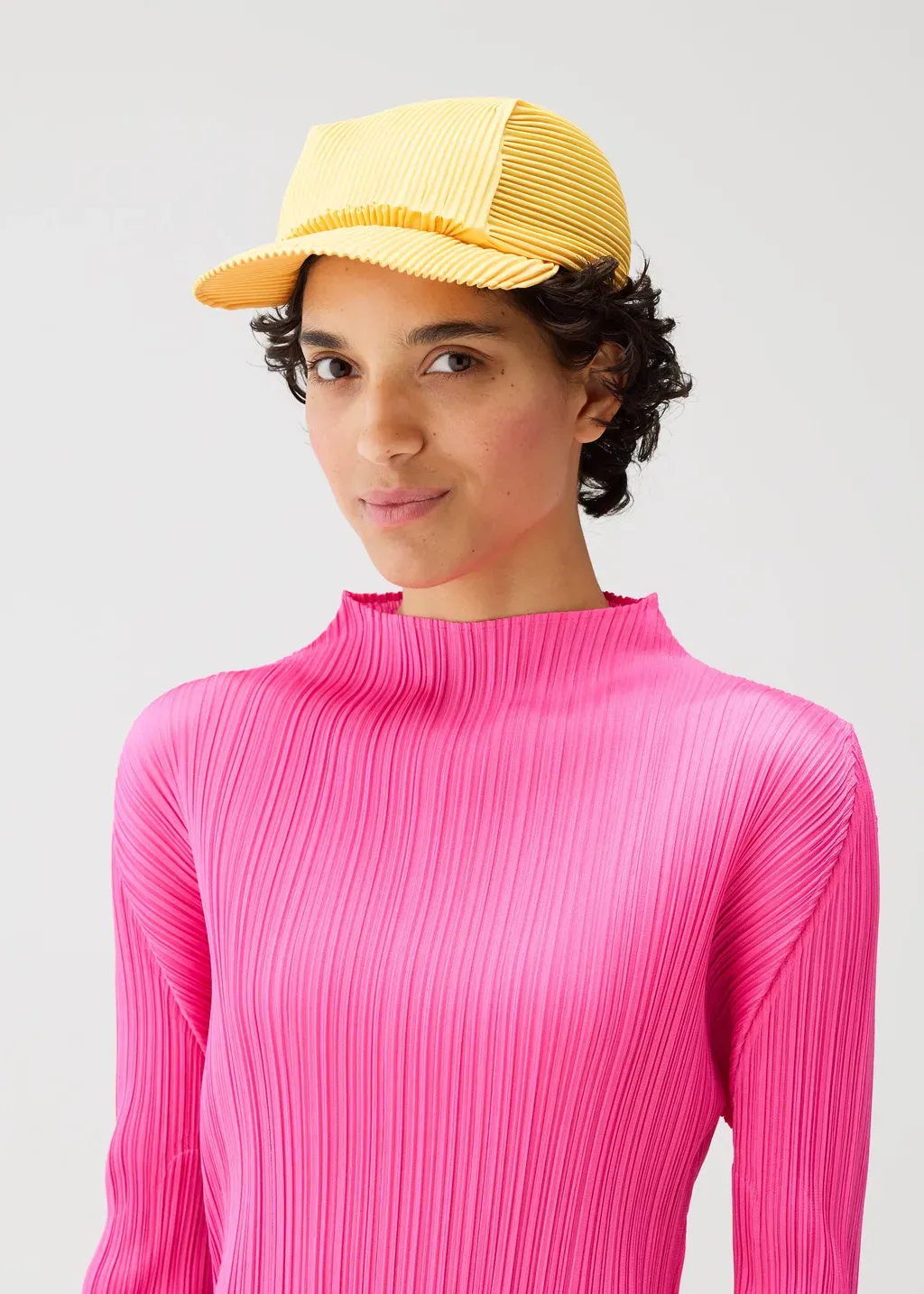 Pleats Cap