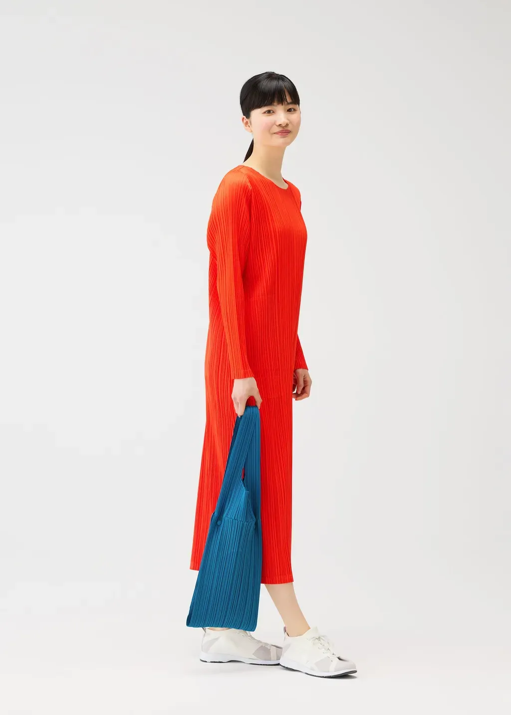 Pleats Bridge Bag
