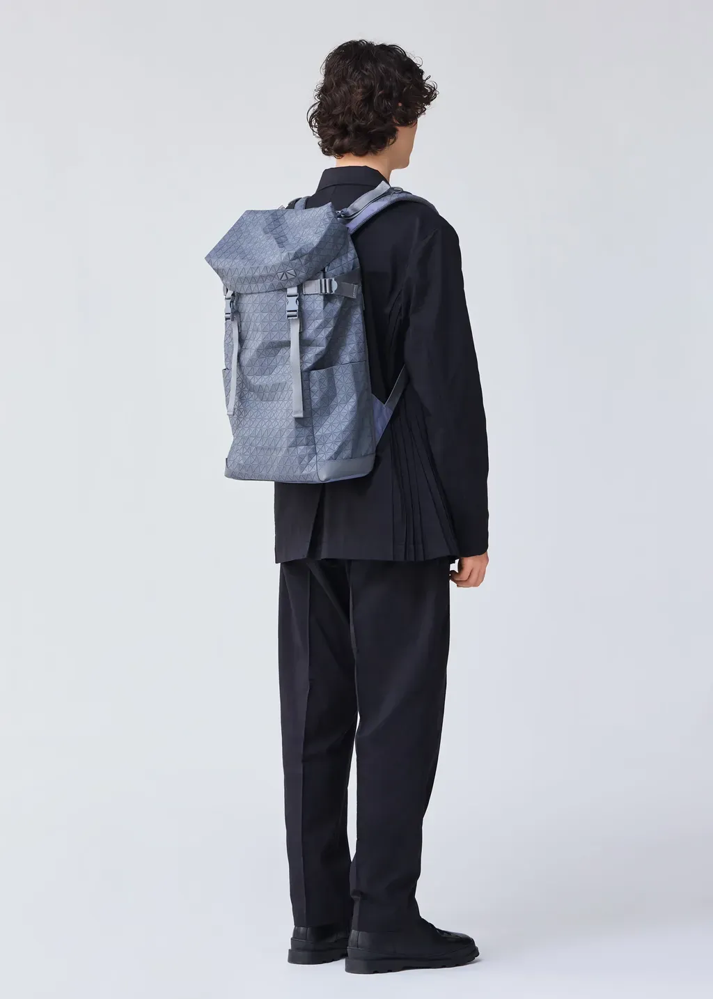Hiker One-Tone