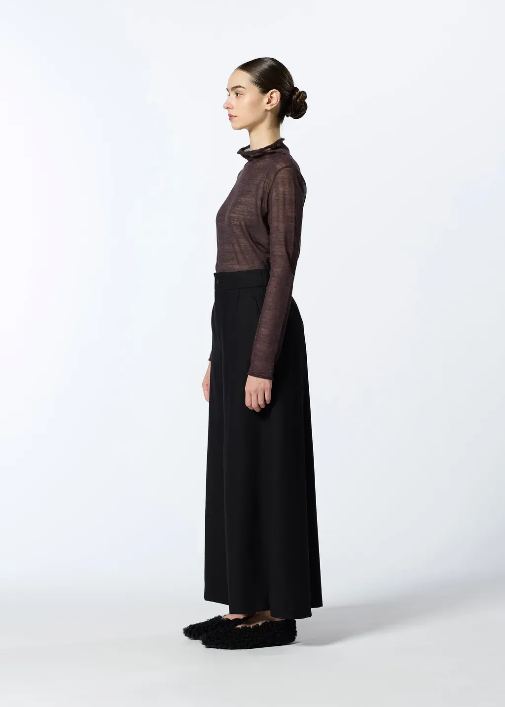 Curling Sheer Knit