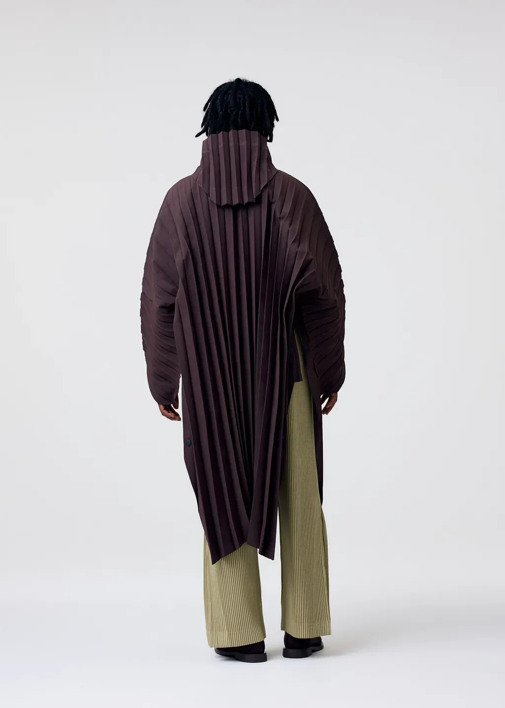 Edge Coat Light