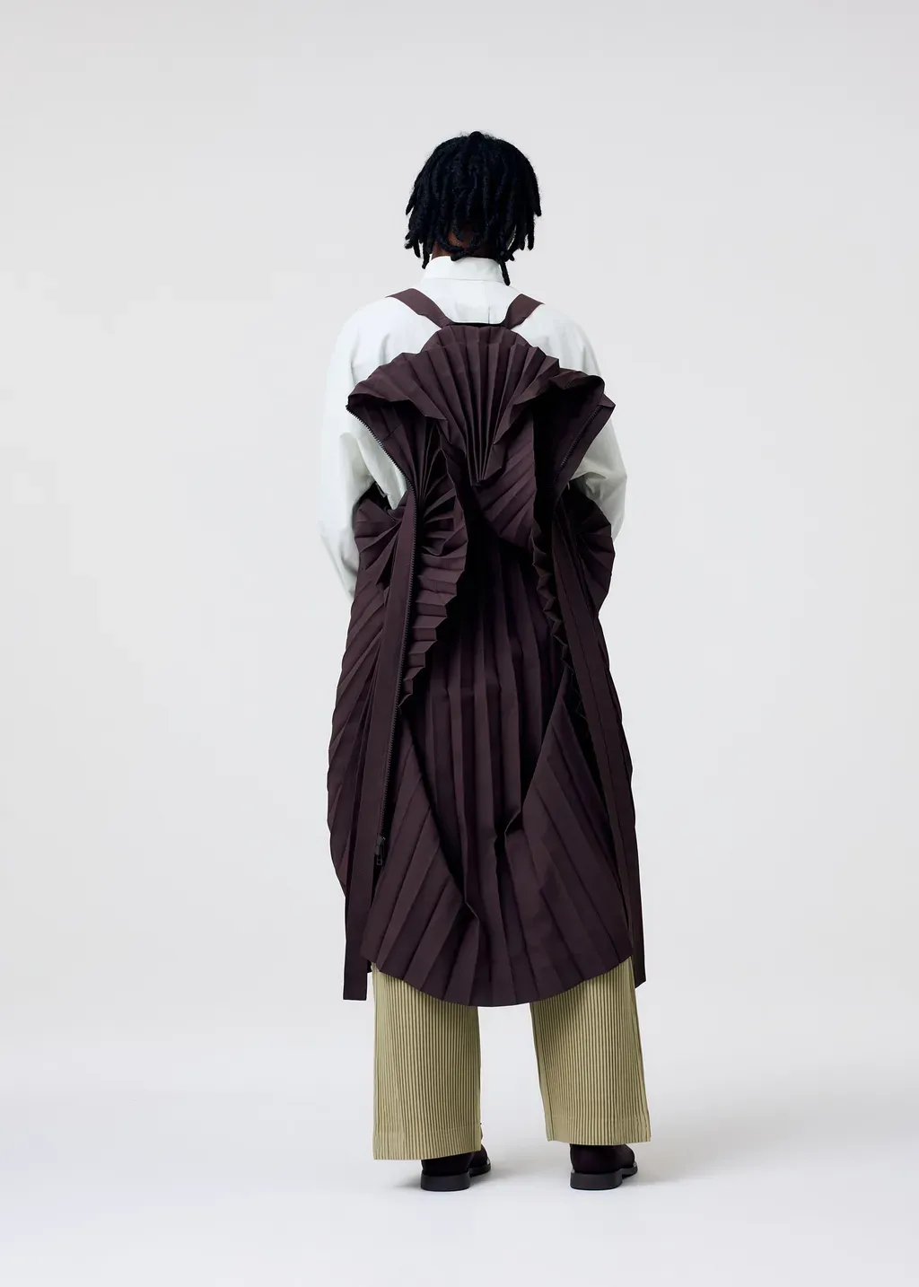 Edge Coat Light