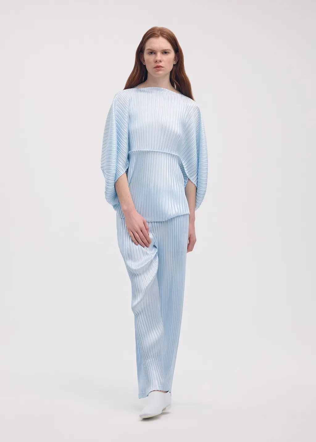 Glossed Metal Pleats