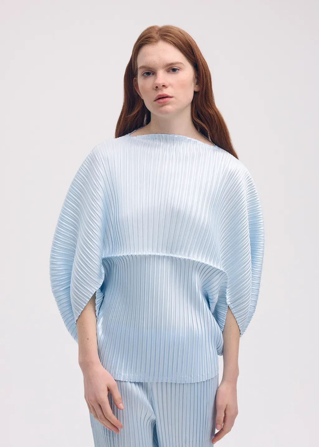 Glossed Metal Pleats