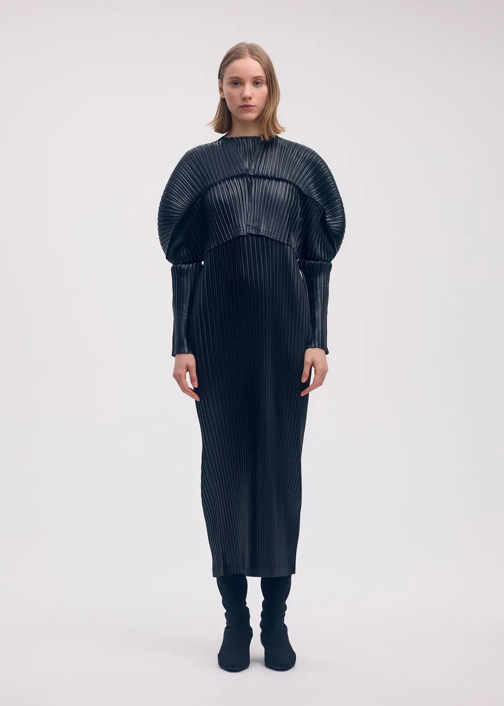 Glossed Metal Pleats