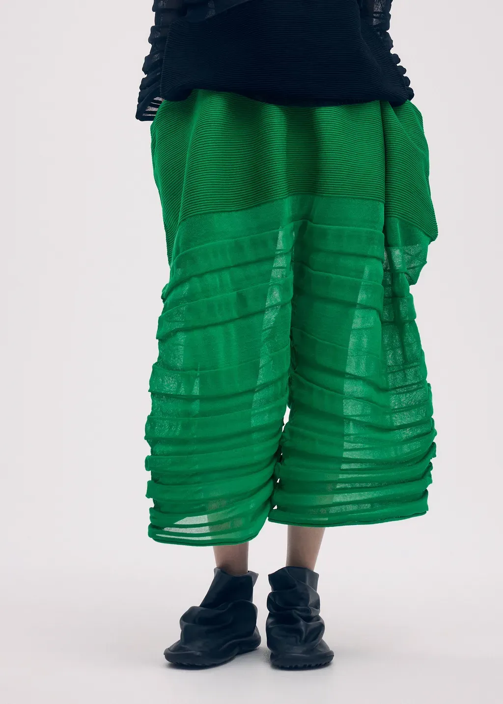 Moving Knit