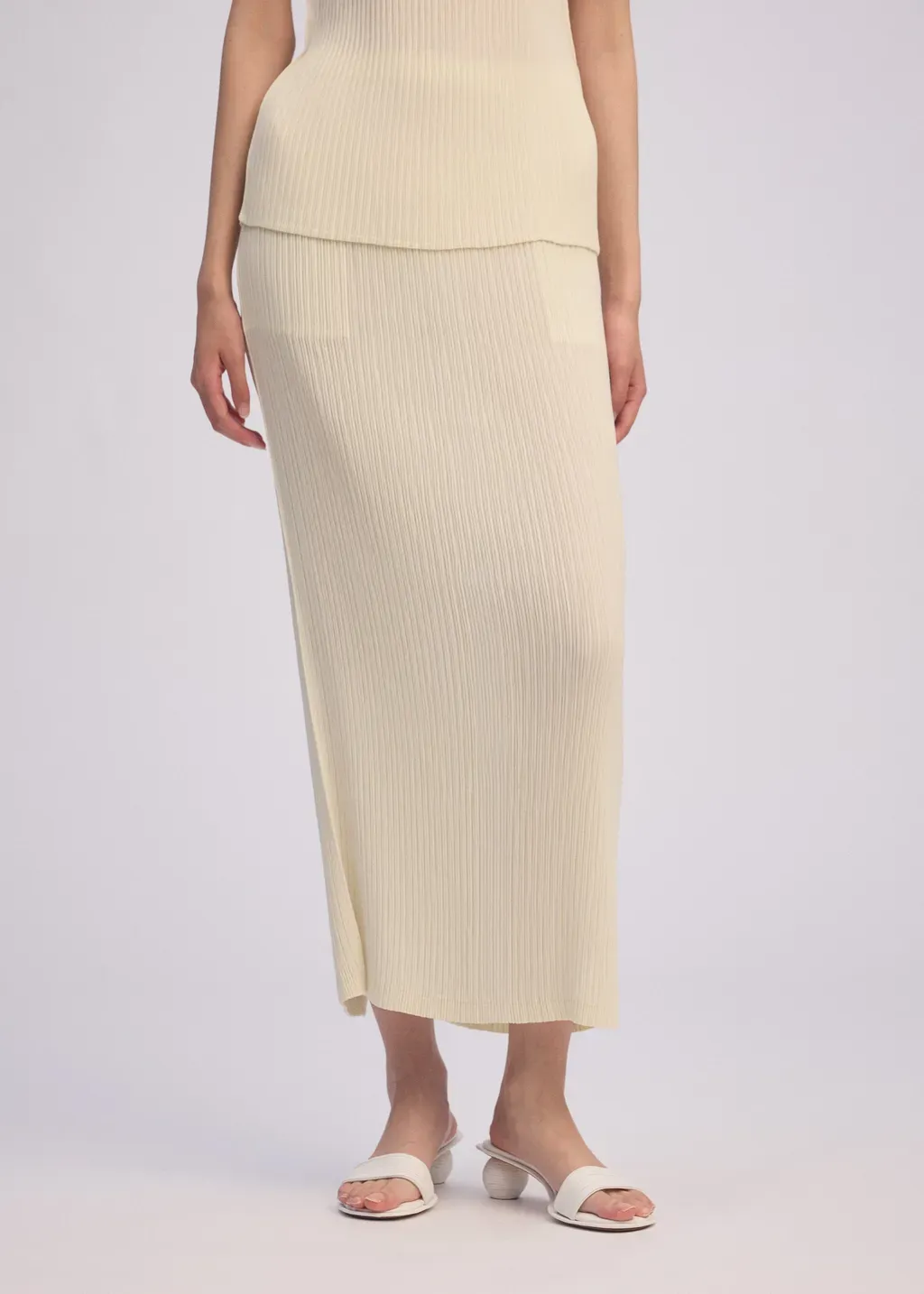 Hatching Pleats