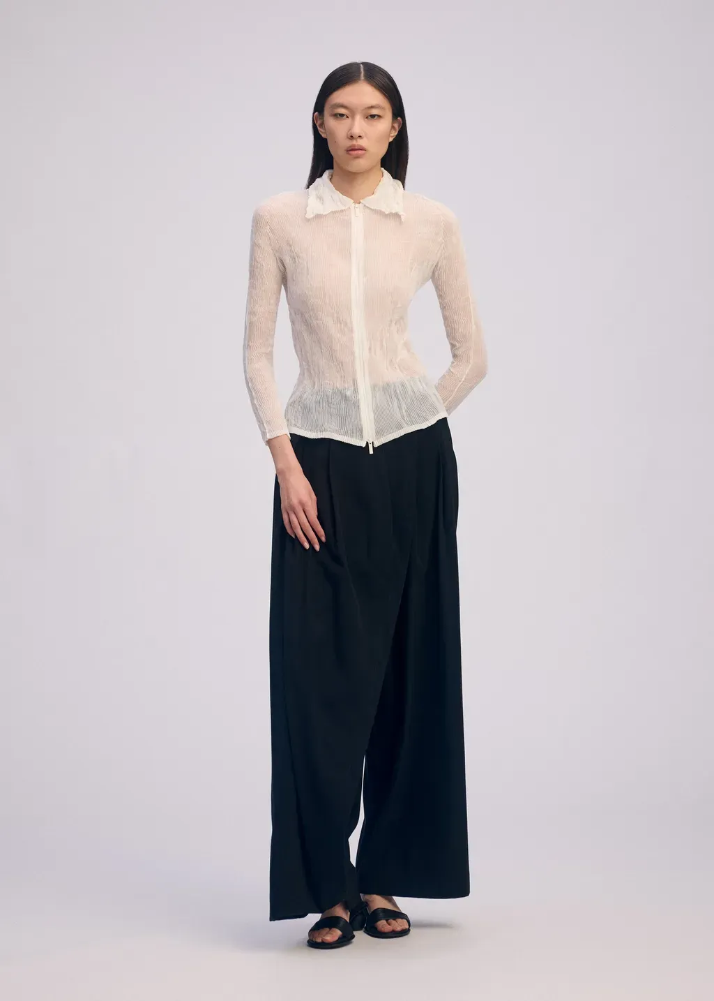 Chiffon Twist Bk/Wt-66