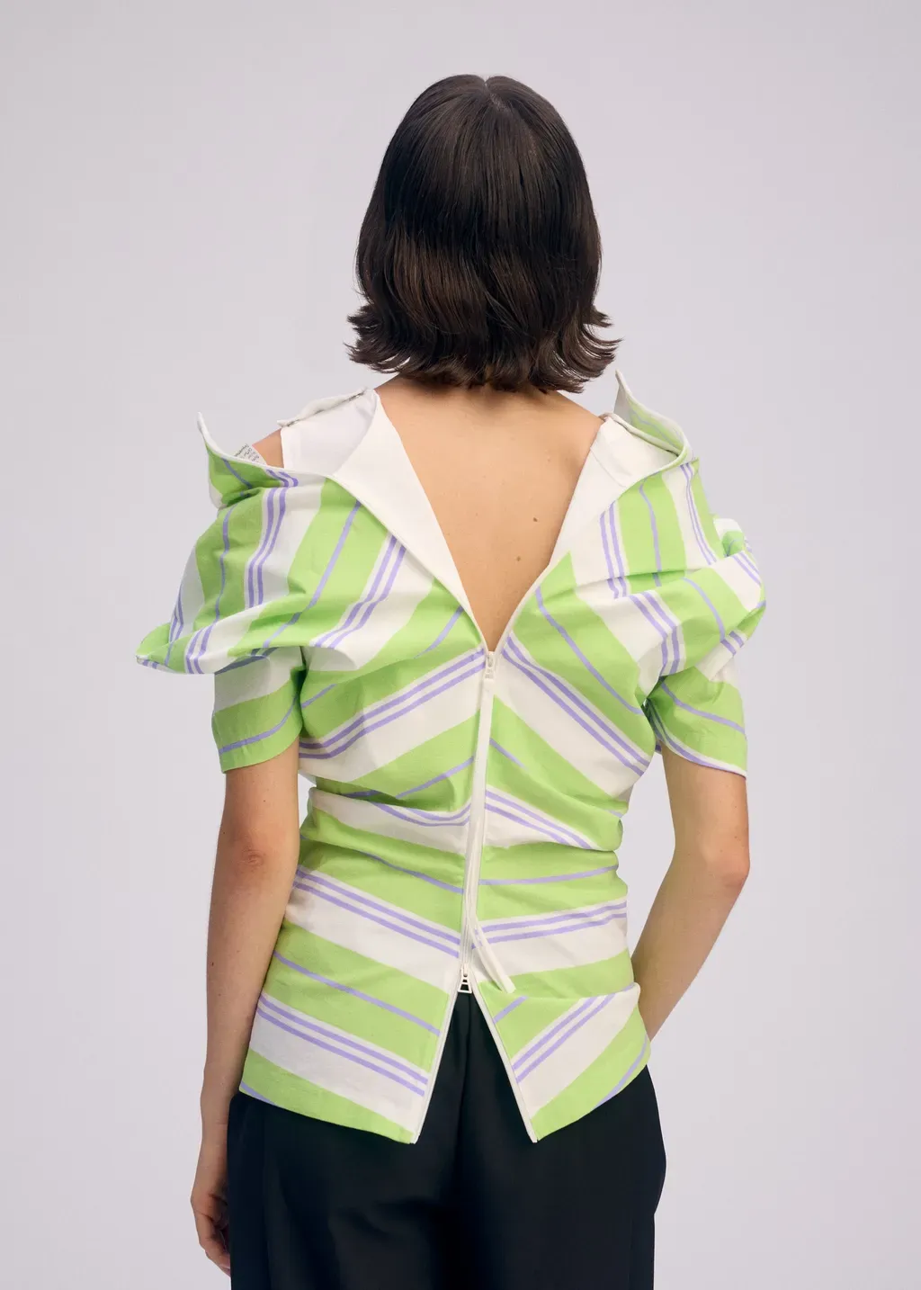Generic Wear：Stripes