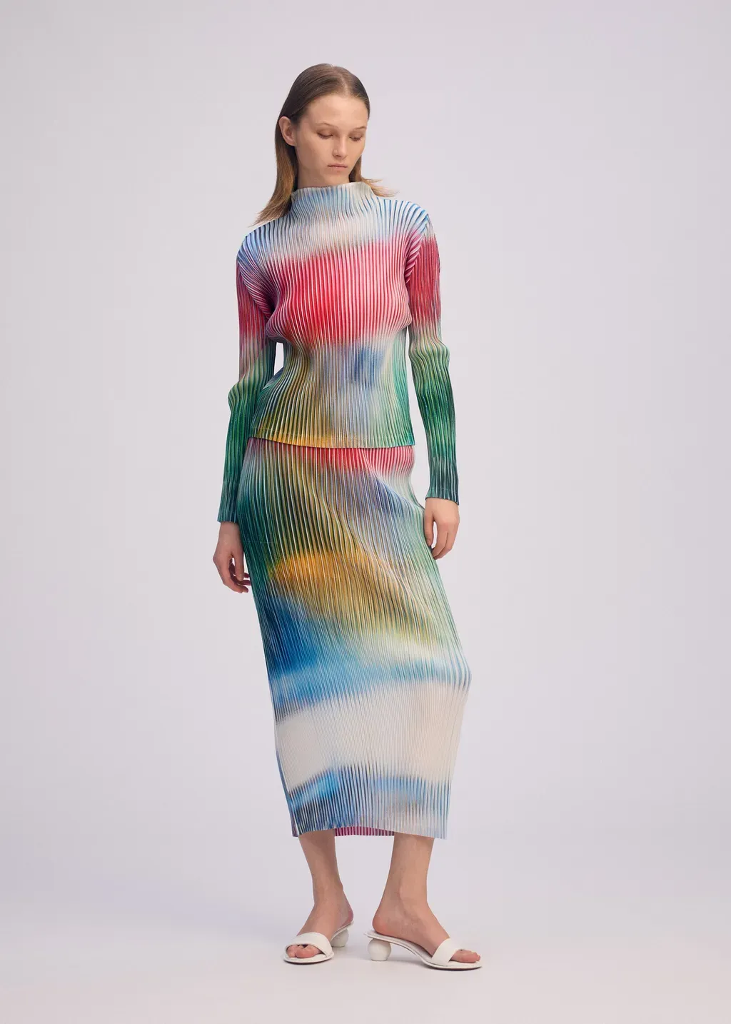Obscure Pleats
