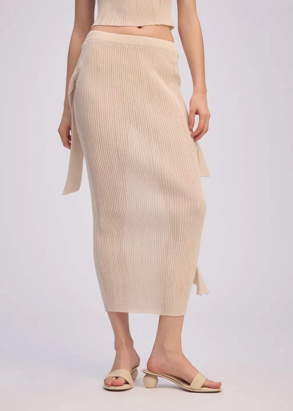 Adventitious：High-Necks