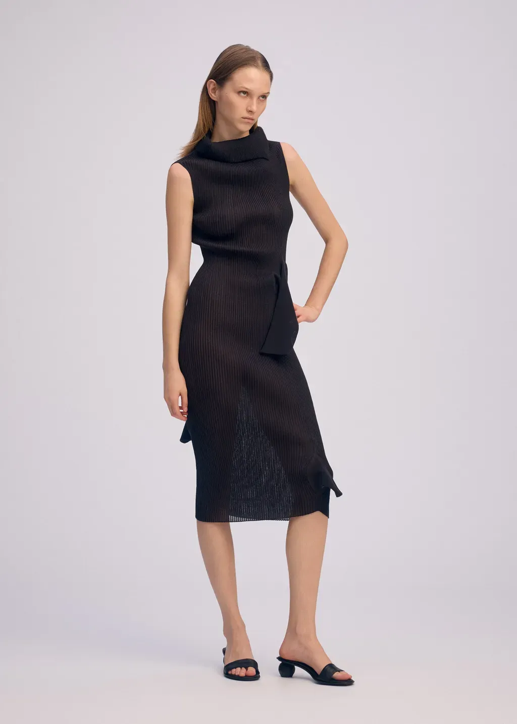 Adventitious：High-Necks