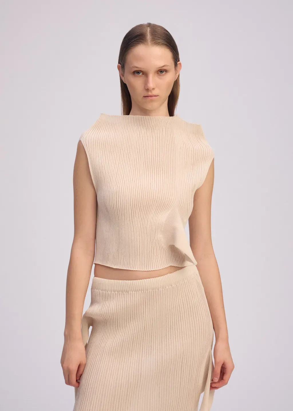 Adventitious：High-Necks