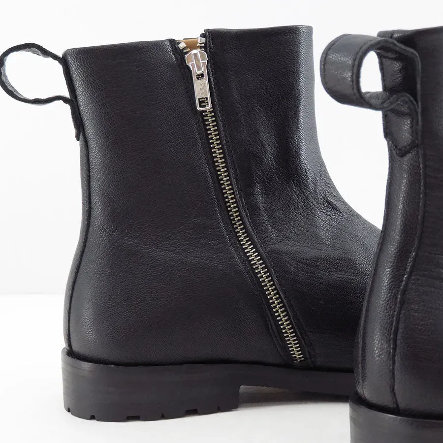 Hannes / Chelsea Boot Vibram Tuscany