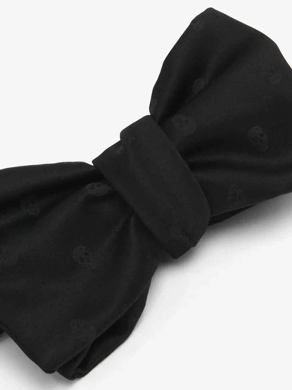 Frayed Detail Bow Tie