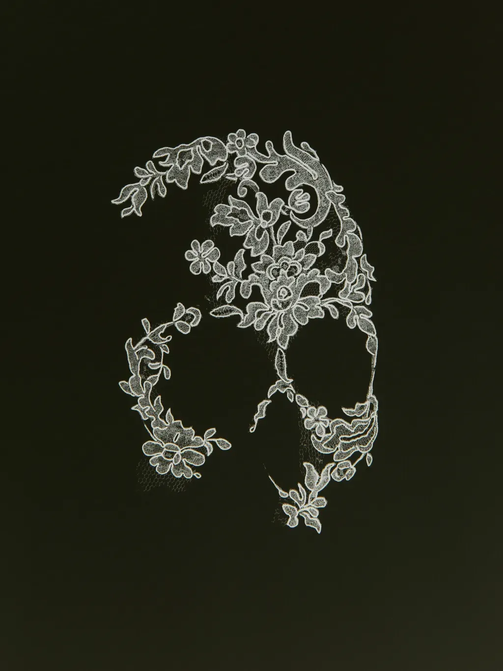 Lace Skull T-Shirt