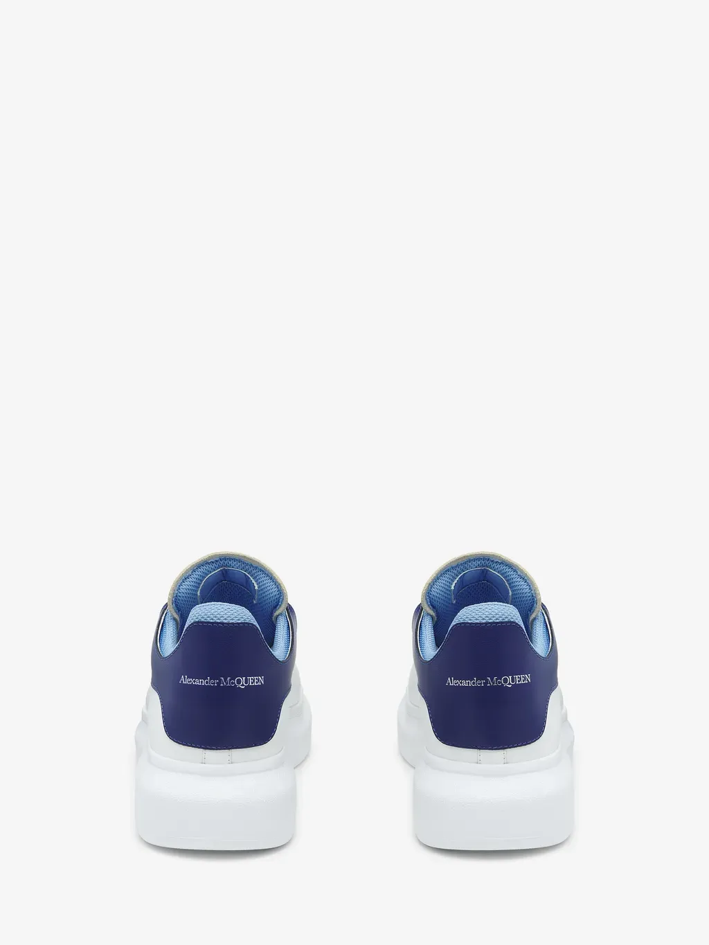 Oversized Sneaker