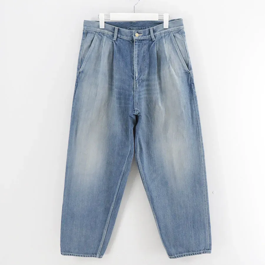 Selvage Denim Two Tuck Tapered Pants