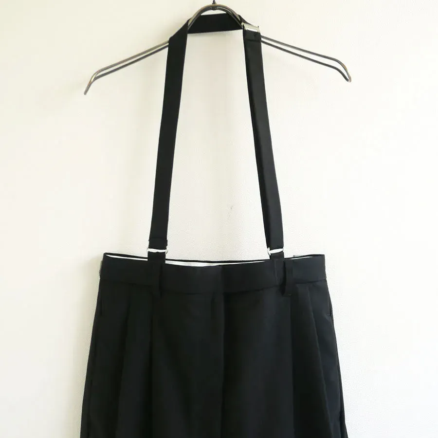 Suspender Tuck Pants