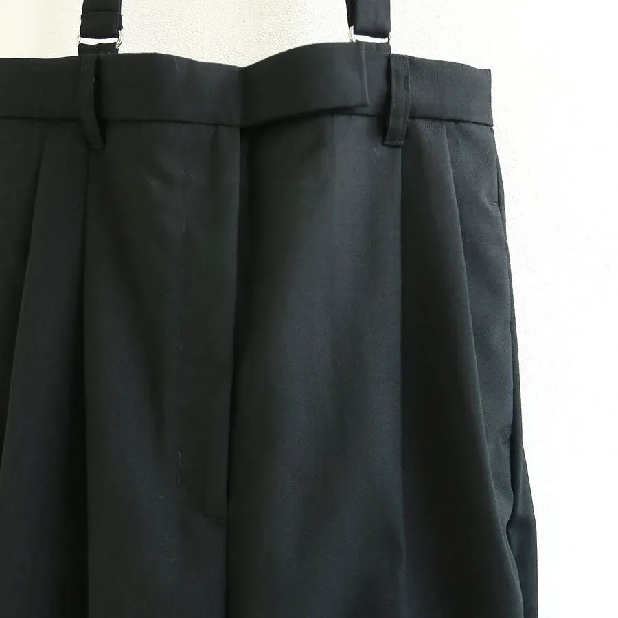 Suspender Tuck Pants