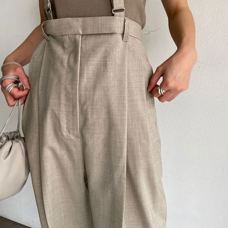 Suspender Tuck Pants