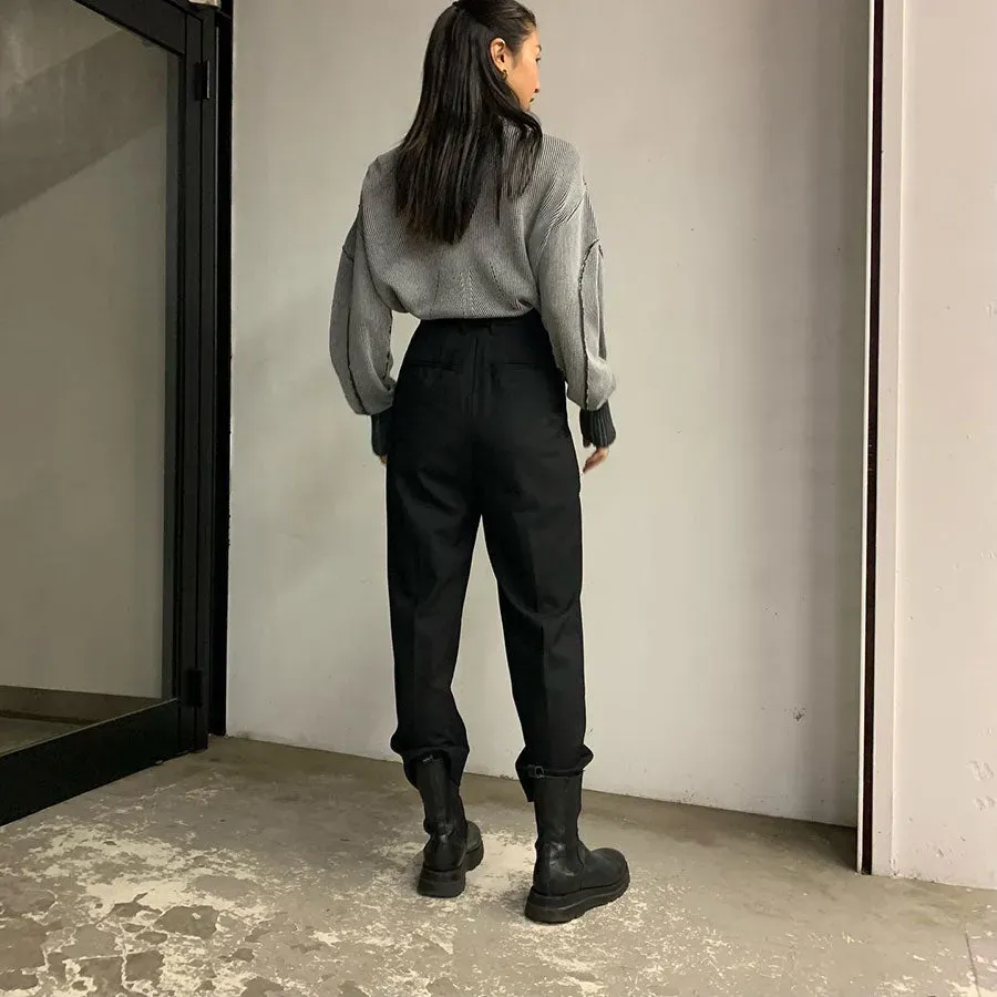 Suspender Tuck Pants