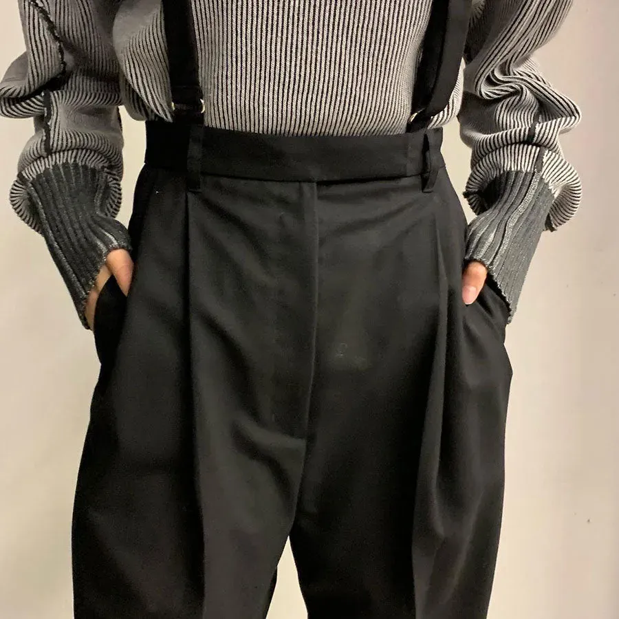 Suspender Tuck Pants