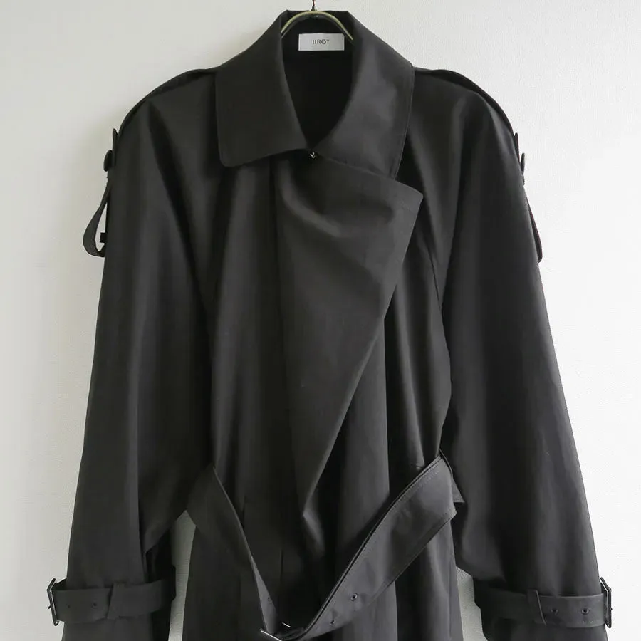 Gimmick Dress