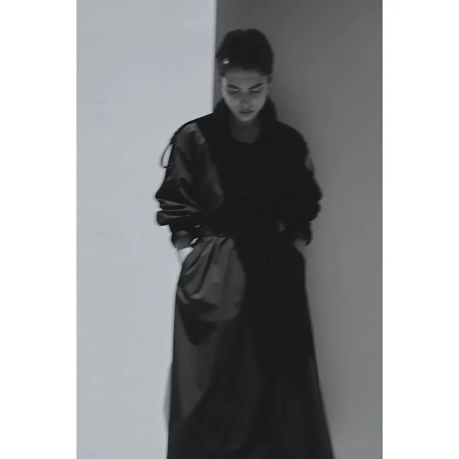 Gimmick Dress
