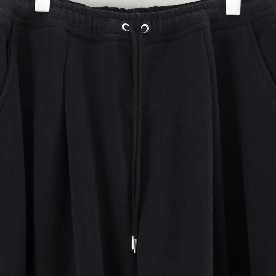 Pleated Balloon Sweat Shorts