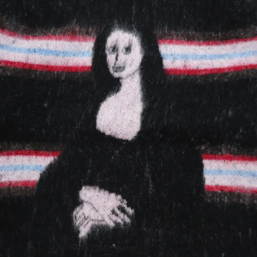 Fluffy Mona