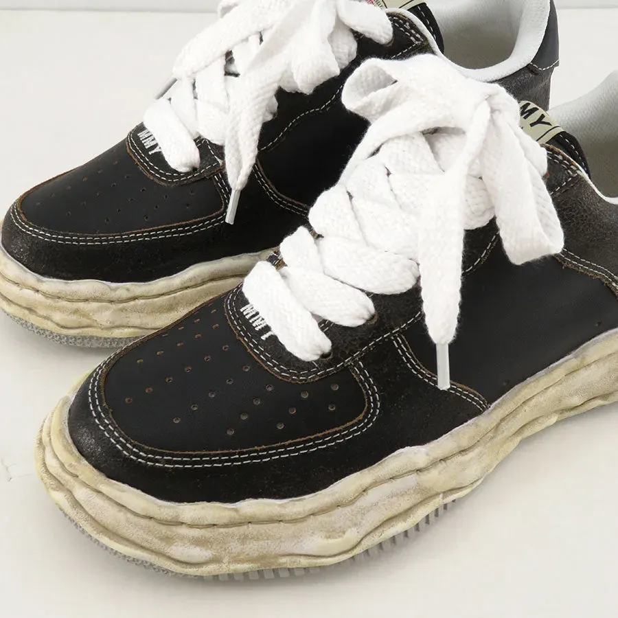 Og Sole Cracking Leather Low-Top Sneaker Wayne