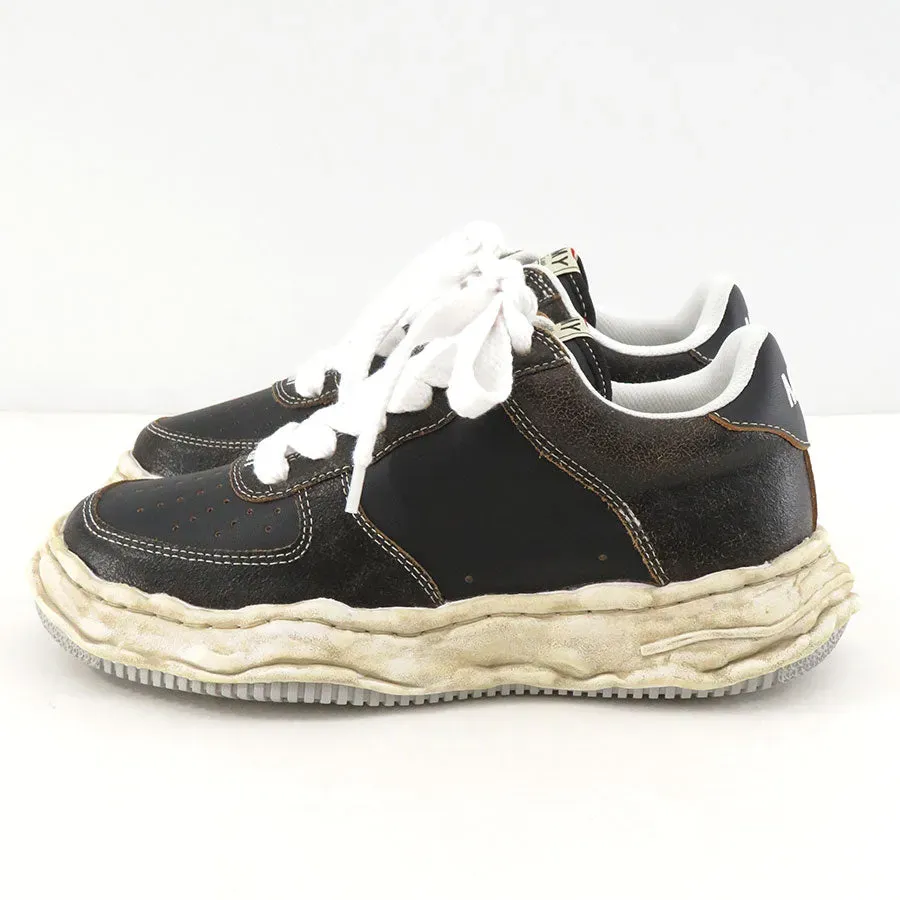 Og Sole Cracking Leather Low-Top Sneaker Wayne