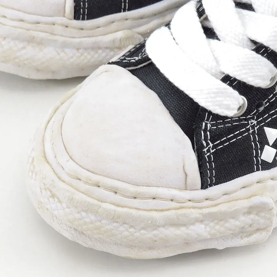 -Peterson 23- Og Sole Embellished Canvas Low-Top Sneaker