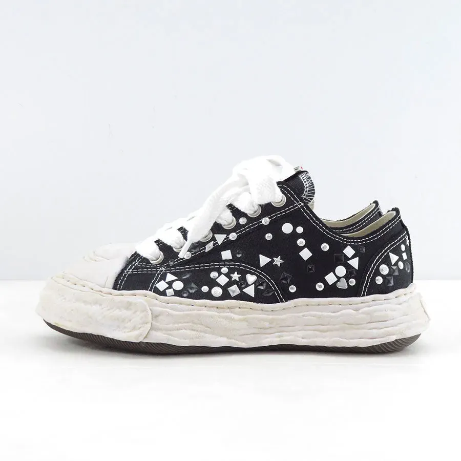 -Peterson 23- Og Sole Embellished Canvas Low-Top Sneaker