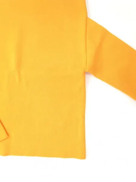 Asymmetry Sleeve Knit