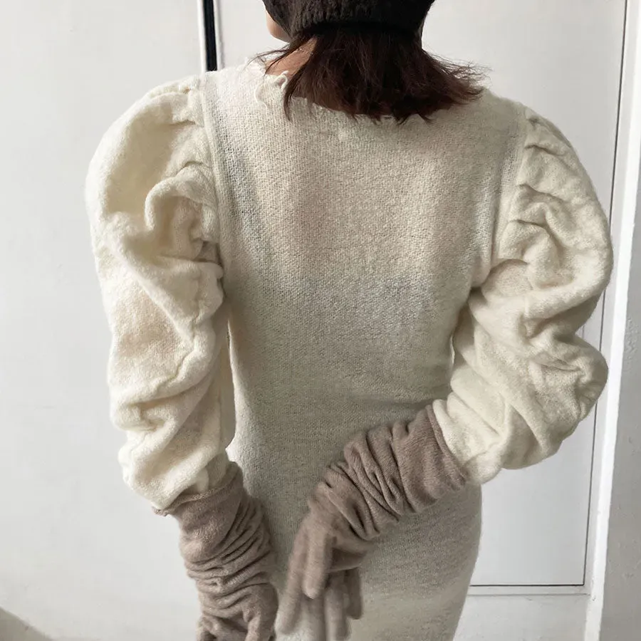 Whit Gloves