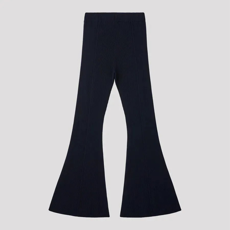 Soft Portrait Tight Flare Pants