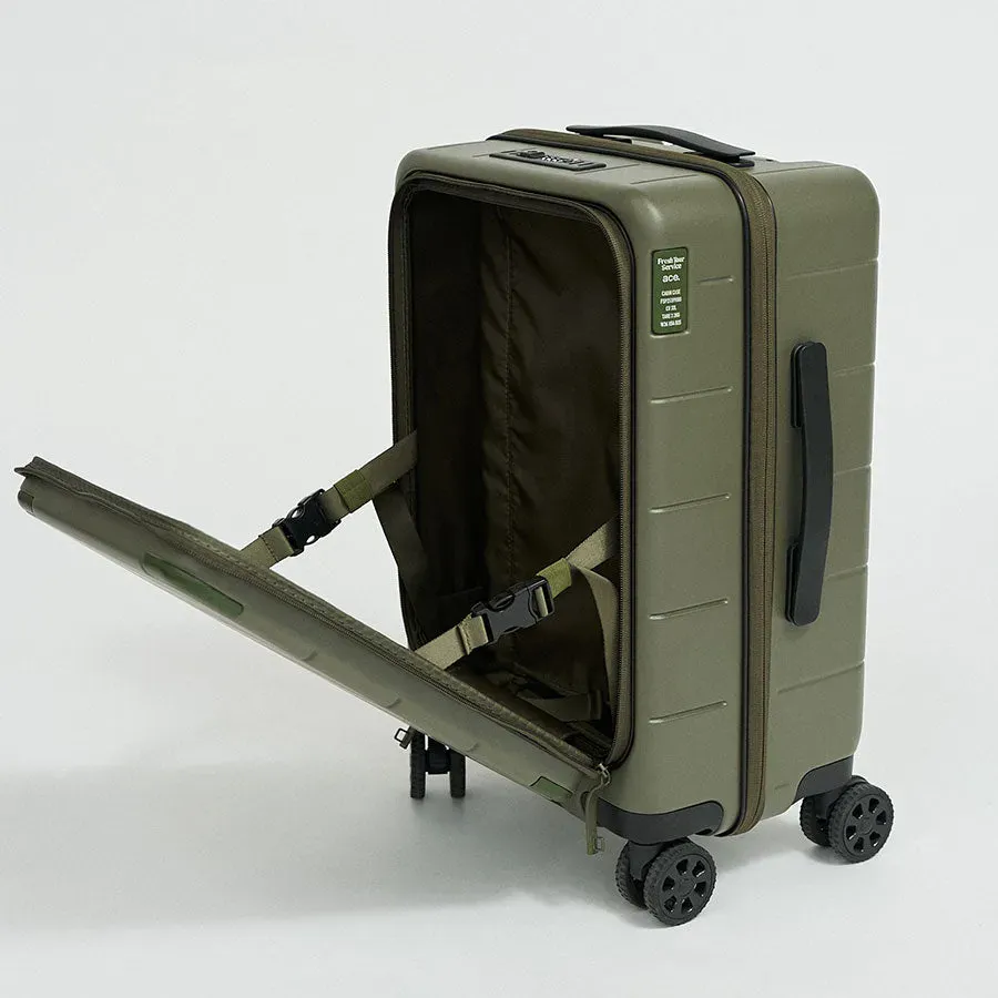 Ace. × Fts Cabin Case